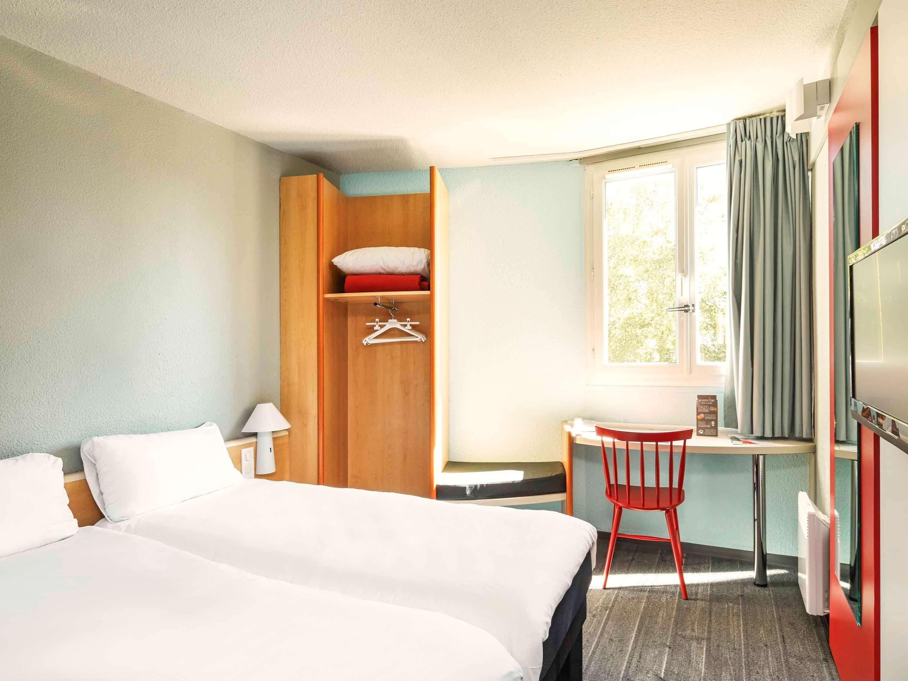 Hotel Ibis Chartres Ouest Luce Exteriér fotografie